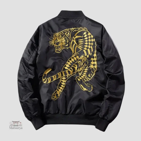 sukajan-noir-homme-motif-tigre-1 Sukajan noir homme avec motif tigre