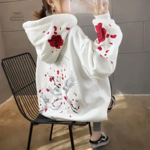 Sweat femme motif japonais élégant et moderne