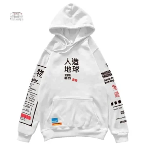 Pull japonais aux motifs urbains uniques