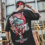 T-shirt japonais aux motifs inspirés de la culture nippone
