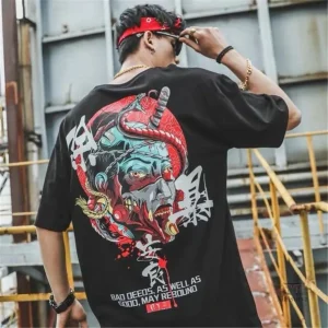T-shirt japonais aux motifs inspirés de la culture nippone