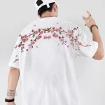 T-shirt brodé pour fans de culture japonaise