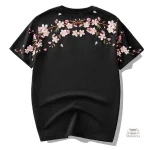 Design japonais sur t-shirt brodé