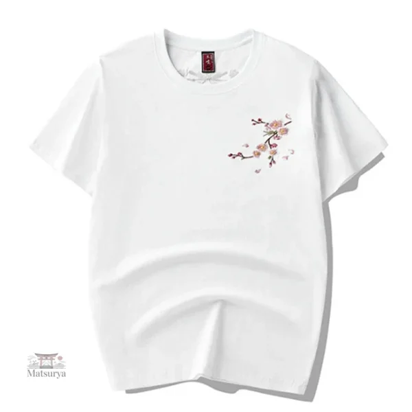 T-shirt brodé inspiré du Japon