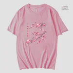T-shirt Japonais avec motifs de fleurs de cerisier