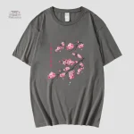 T-shirt avec impression fleurs de Sakura colorées