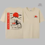 T-shirt avec motif automobile inspiré du Japon