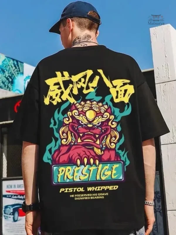 Style japonais avec T-shirt Yokai original