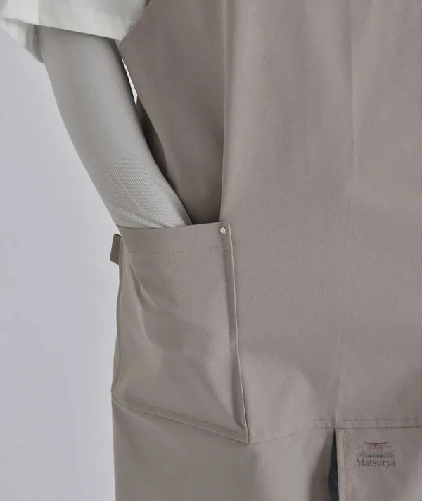 Tablier Japonais à Fente en tissu léger et durable