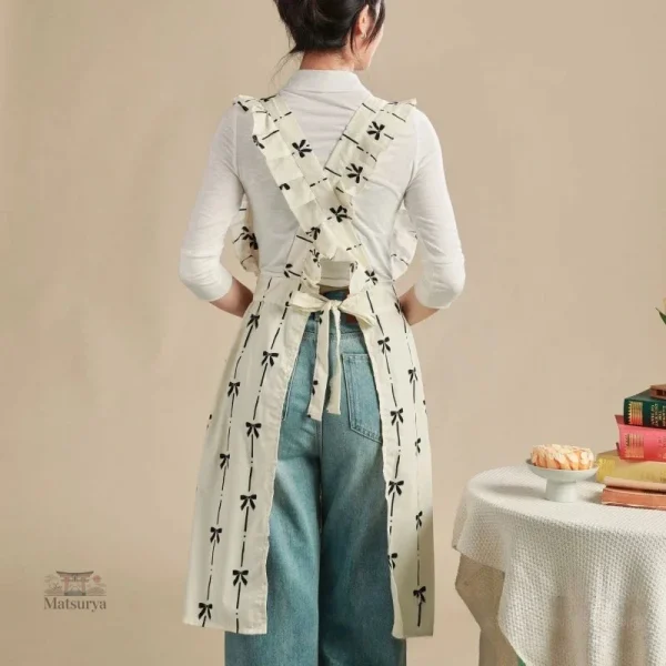 Tablier Japonais avec motif nœud élégant et raffiné