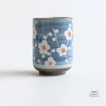 Mignonne tasse à thé fleurs japonaises