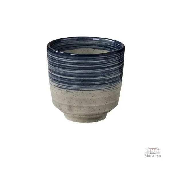 Tasse japonaise avec design traditionnel