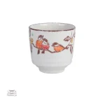 Tasse à thé japonaise aux motifs délicats