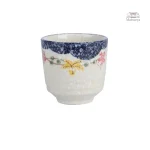 Tasse traditionnelle pour infuser le thé