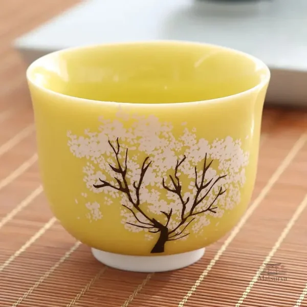 Tasse japonaise pour amateurs de thé