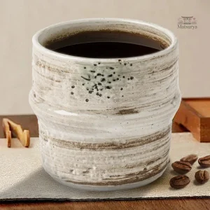 Tasse vintage japonaise à café