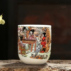 Tasse Japonaise antique en céramique élégante