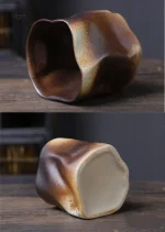 Élégante tasse japonaise aux couleurs délicates
