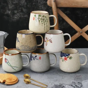 Tasse japonaise traditionnelle en céramique