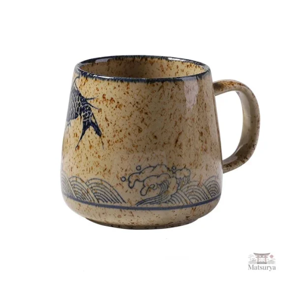 Tasse japonaise élégante avec couvercle