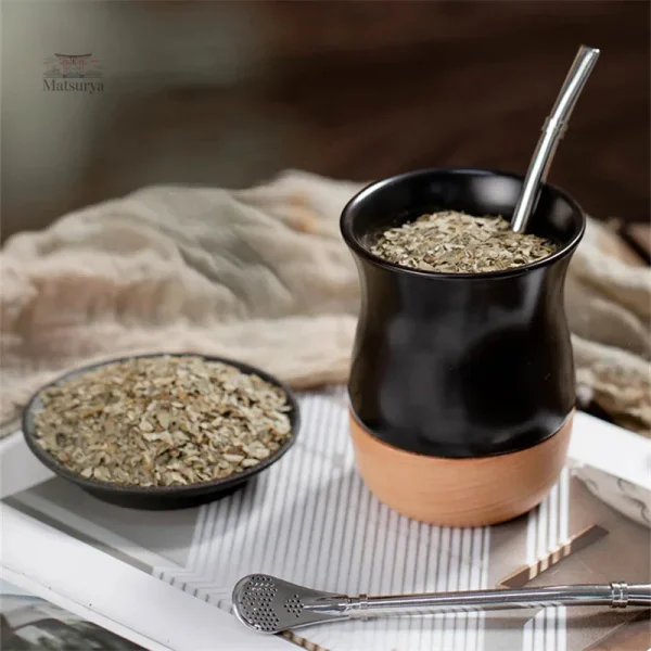 tasse-japonaise-base-en-bois-1 Tasse japonaise en bois élégante
