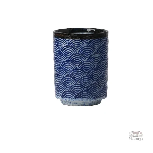 Tasse design japonais, couleur bleue apaisante