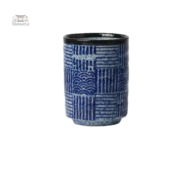 Tasse bleue, parfaite pour des moments zen