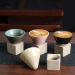 Tasse japonaise conique originale en céramique