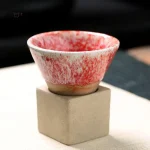 Tasse conique japonaise en couleur sobre