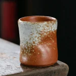 Tasse en céramique avec design japonais