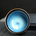 Tasse céramique dégradée aux couleurs sobres