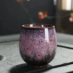 Tasse japonaise avec finition délicate