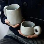 Tasse japonaise unique en grès