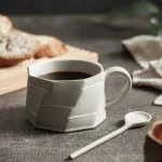 Tasse moderne japonaise élégante et simple