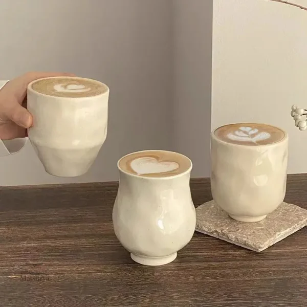 tasse-japonaise-minimaliste-1 Tasse japonaise minimaliste en céramique blanche