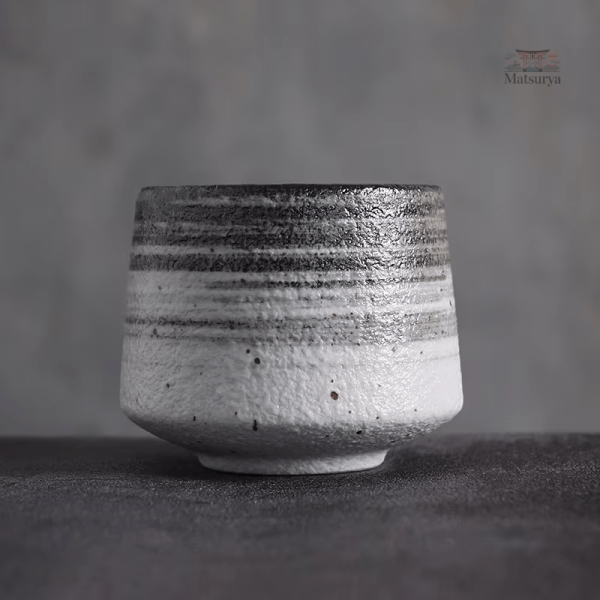 Tasse japonaise avec design original et unique