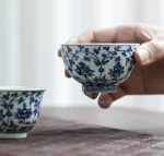 Tasse japonaise en porcelaine fine
