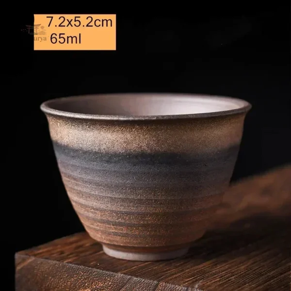 Tasse japonaise avec texture naturelle