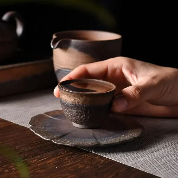Tasse japonaise design unique en poterie