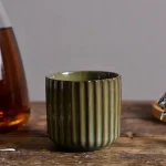 Tasse japonaise design rétro pour collection