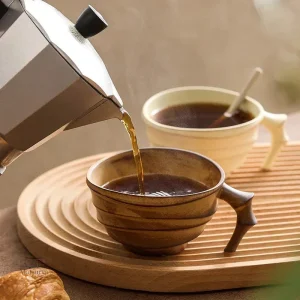 Tasse japonaise design avec motif élégant