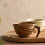 Tasse japonaise moderne, style épuré