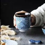 Tasse japonaise traditionnelle en céramique artisanale