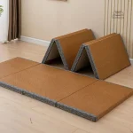 Tapis en rotin portable idéal pour extérieur