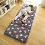 Tatami pliable aux finitions soignées et esthétiques