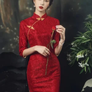 Vêtements Japonais Femme avec motifs élégants et modernes