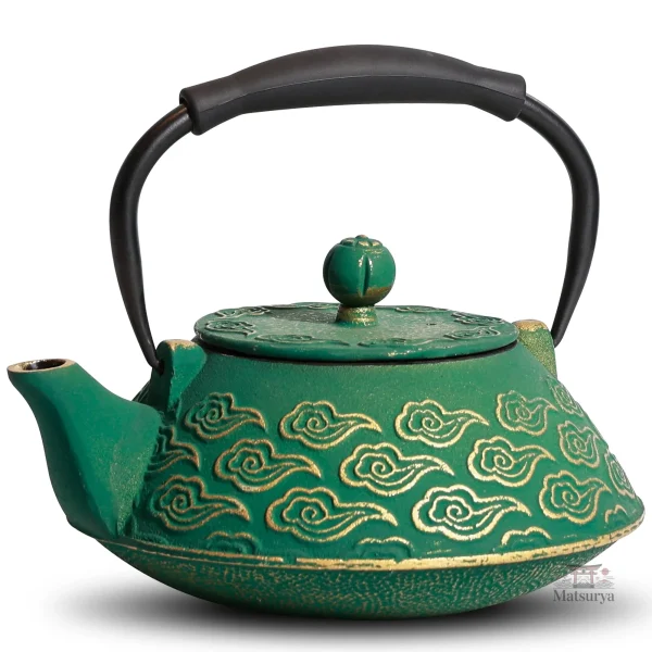 Théière japonaise, pièce maîtresse pour amateurs de thé