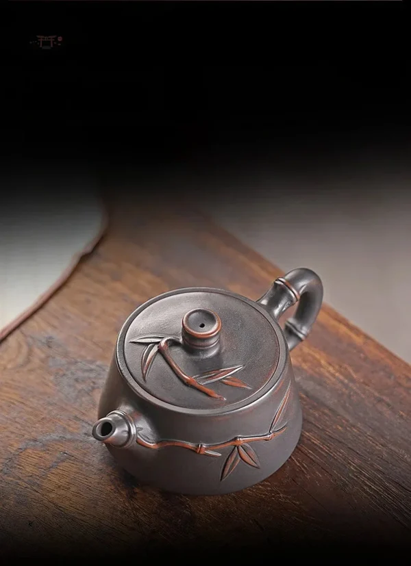 Théière japonaise, fusion de tradition et style