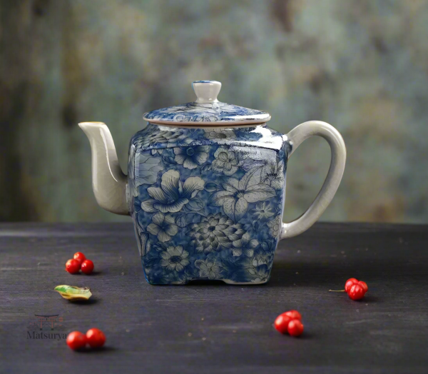 Théière artisanale japonaise en céramique à motifs de fleurs