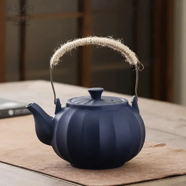 Théière japonaise unique en forme de citrouille